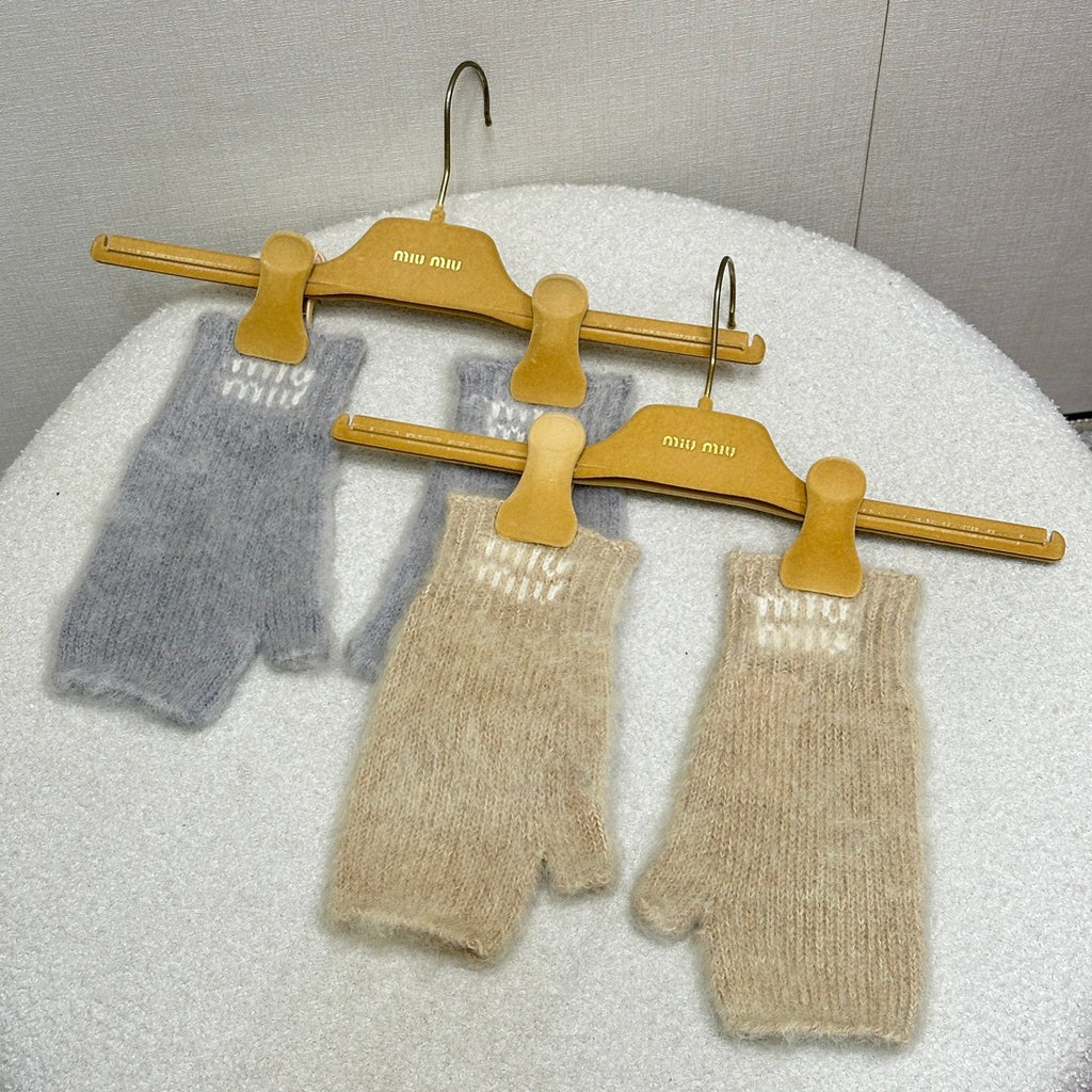 Luxury Wool & Mohair Gloves with Contrast Logo