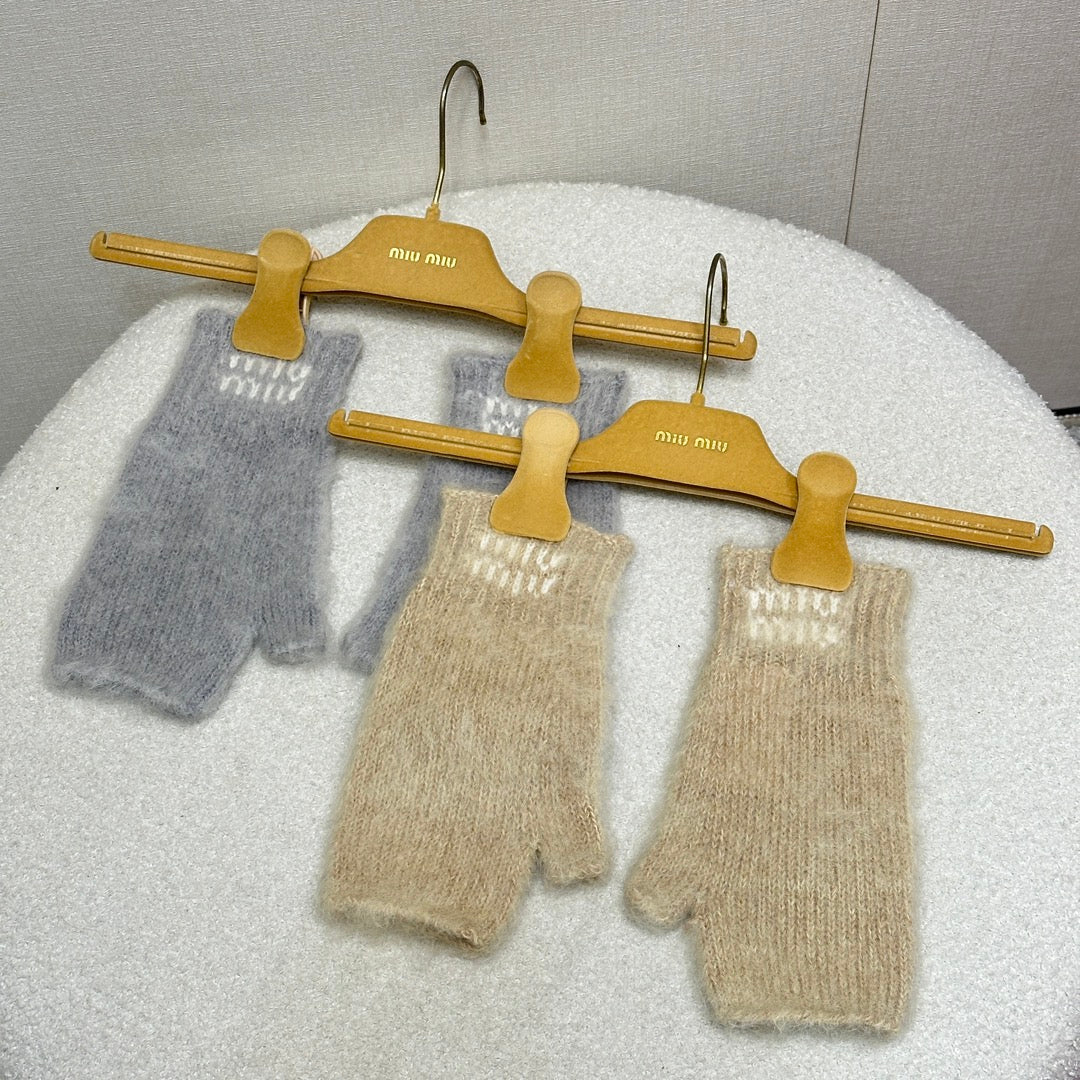 Luxury Wool & Mohair Gloves with Contrast Logo