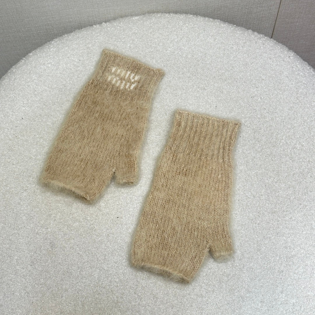 Luxury Wool & Mohair Gloves with Contrast Logo
