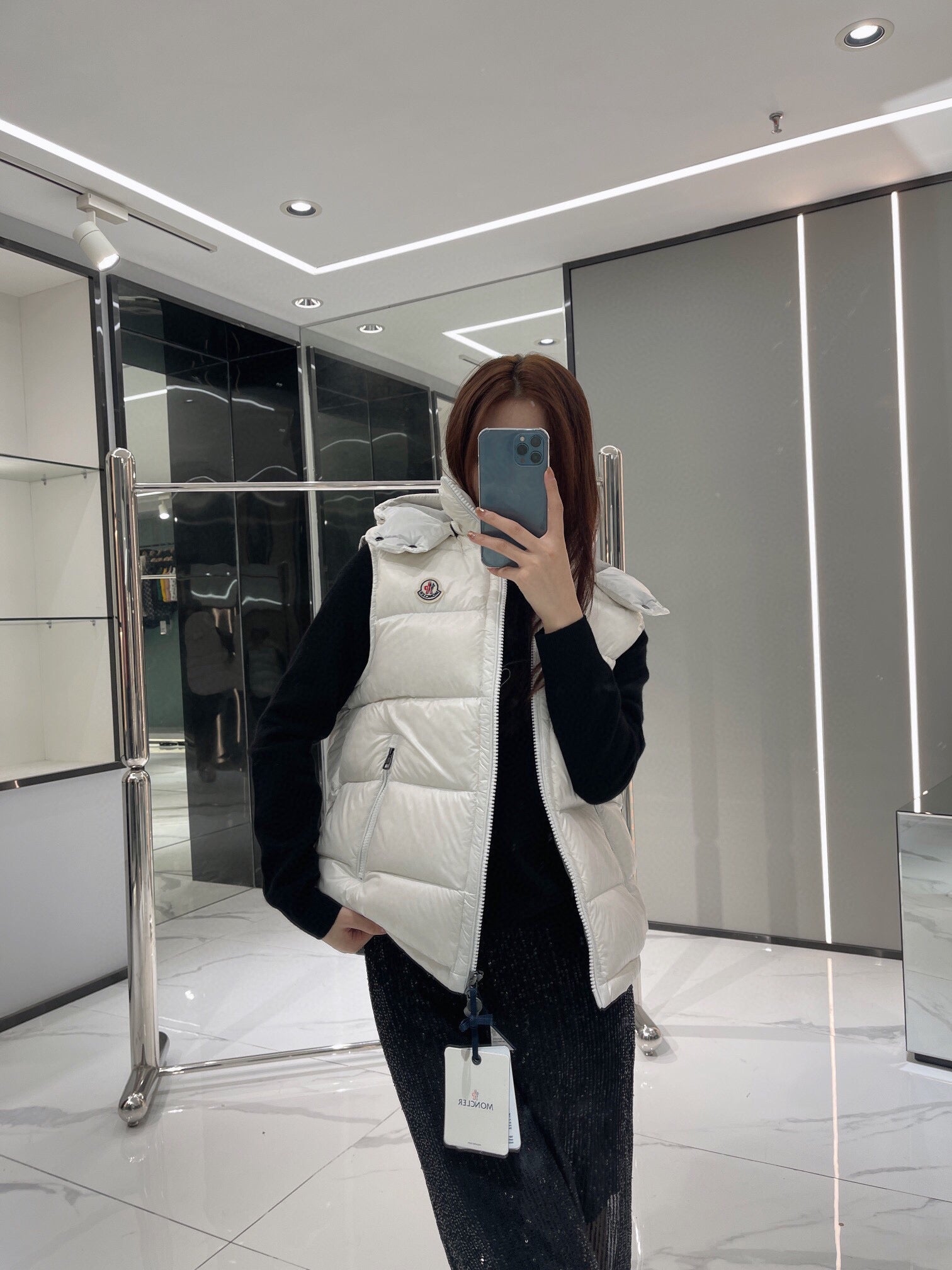 Classic Hooded Down Vest