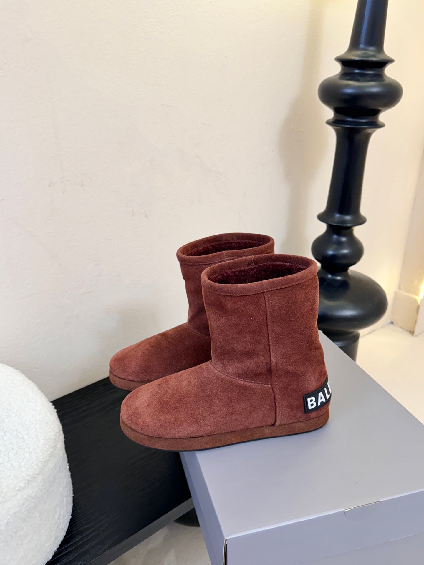 High-Top Snow Boots with Strap Detail