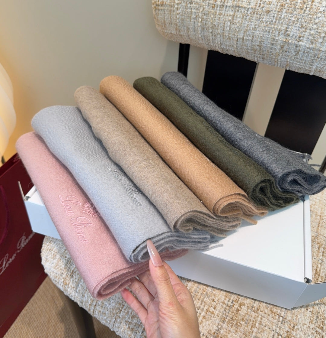 Cashmere Plaid Scarf