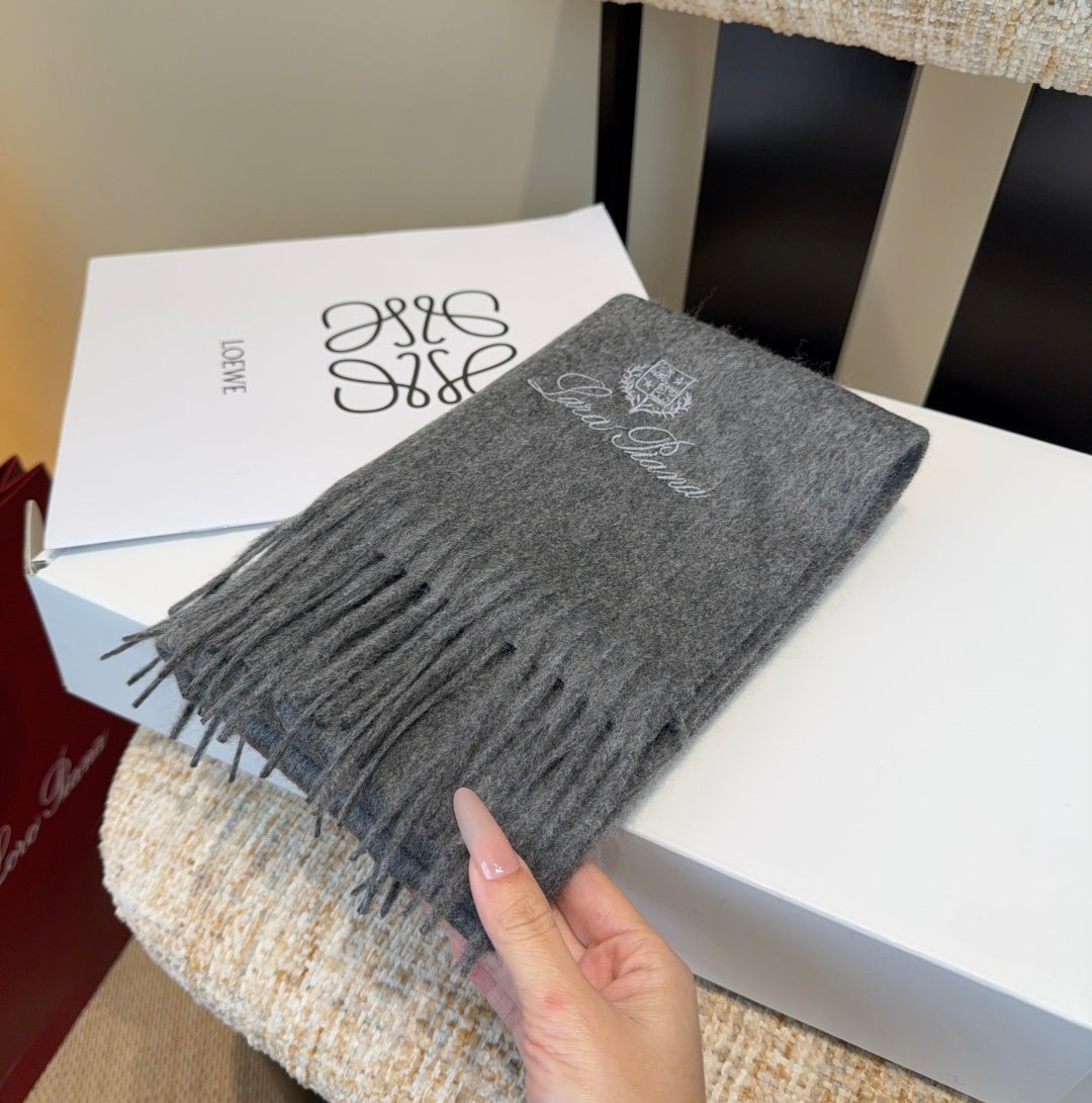 Cashmere Plaid Scarf