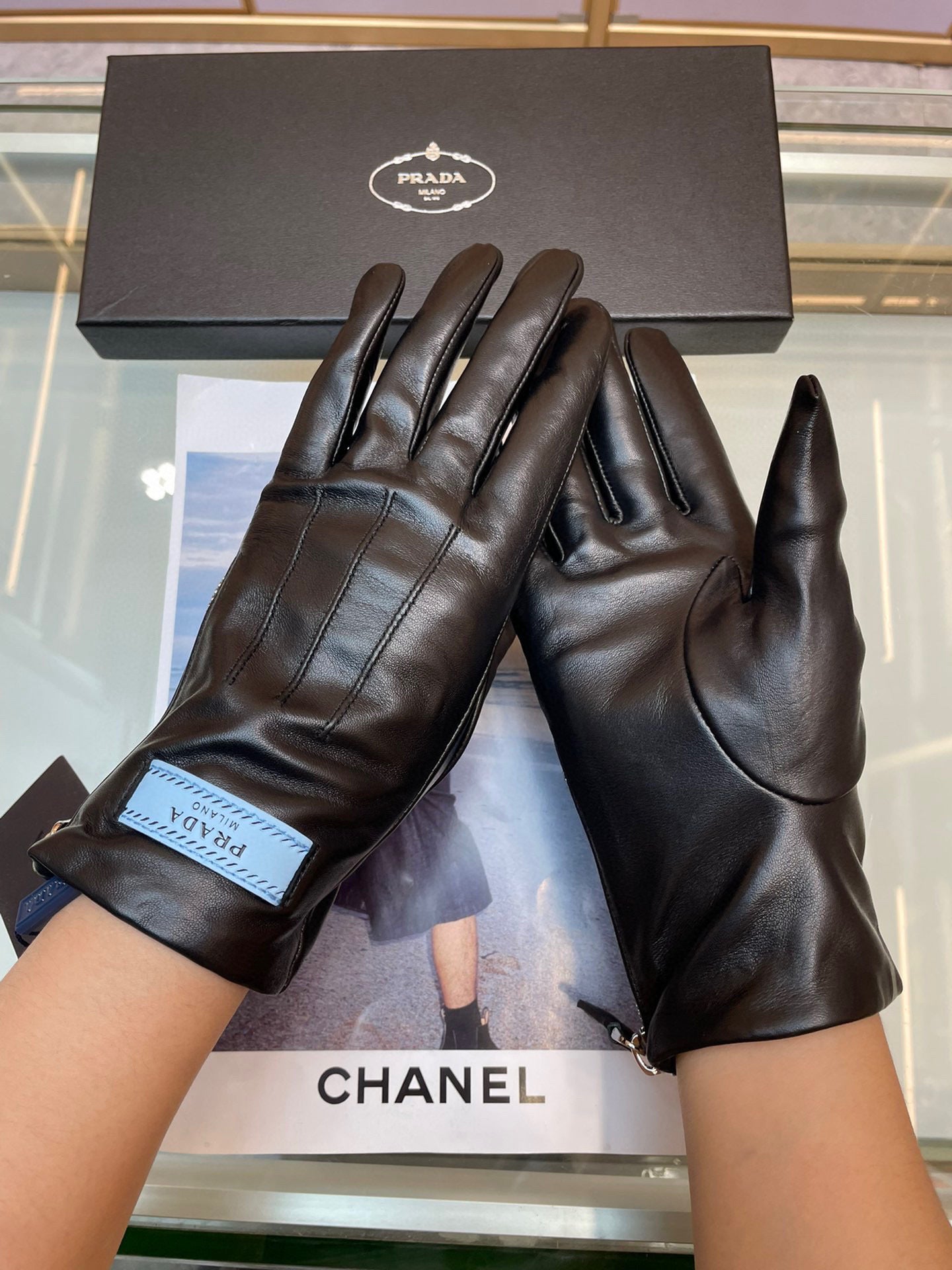 Embroidered Touchscreen Leather Gloves