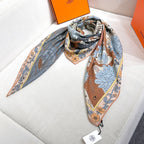 ew Luxury Double-Sided Cashmere & Silk Square Scarf — 135 × 135 cm