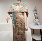 ew Luxury Double-Sided Cashmere & Silk Square Scarf — 135 × 135 cm