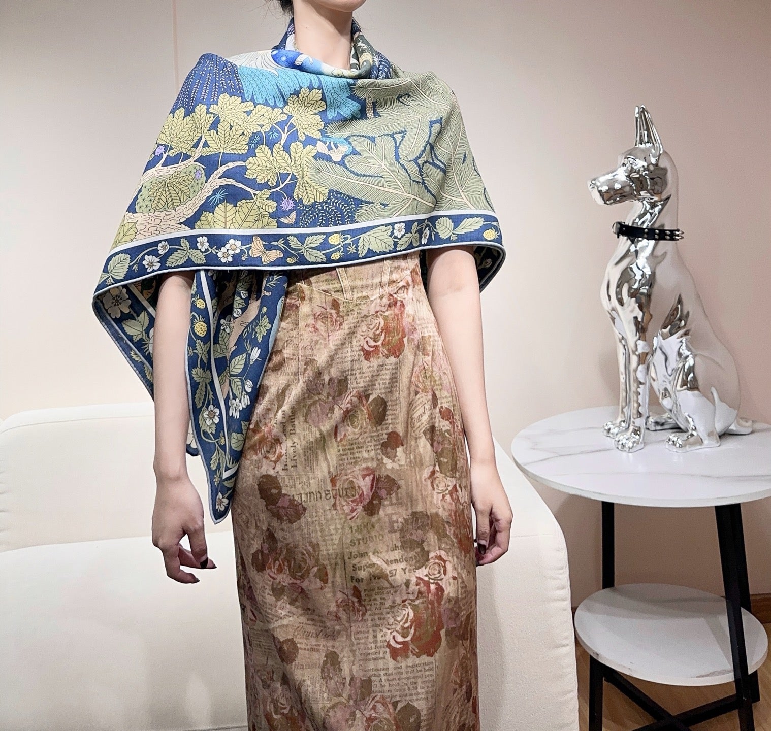 ew Luxury Double-Sided Cashmere & Silk Square Scarf — 135 × 135 cm