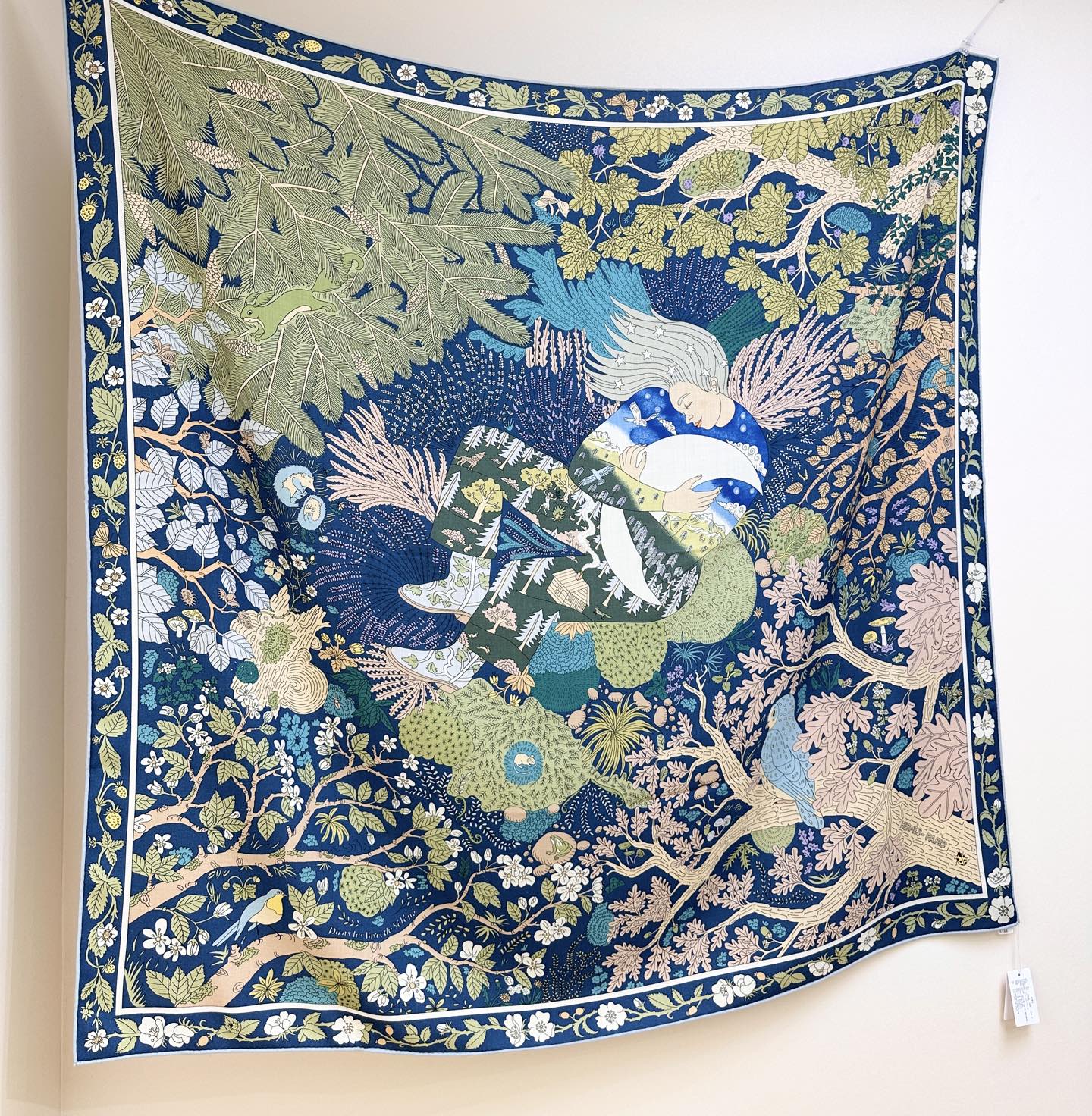 ew Luxury Double-Sided Cashmere & Silk Square Scarf — 135 × 135 cm