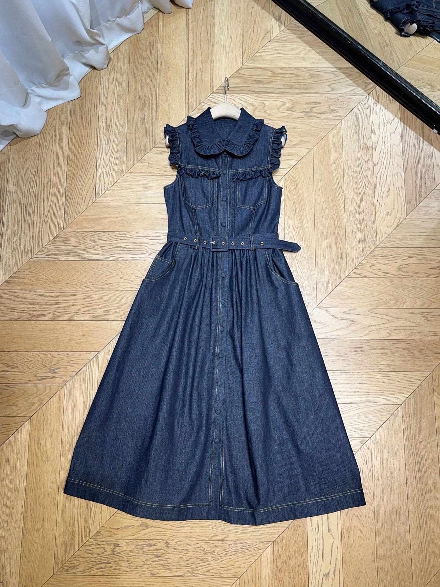 D K 26 Sleeveless Denim Dress
