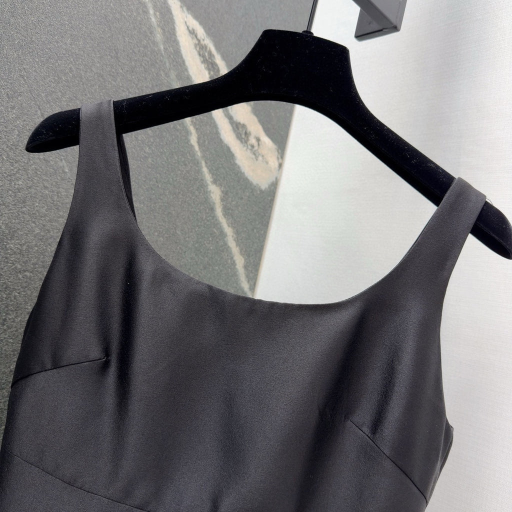 C**D Audrey-Inspired Sleeveless Cocktail Dress