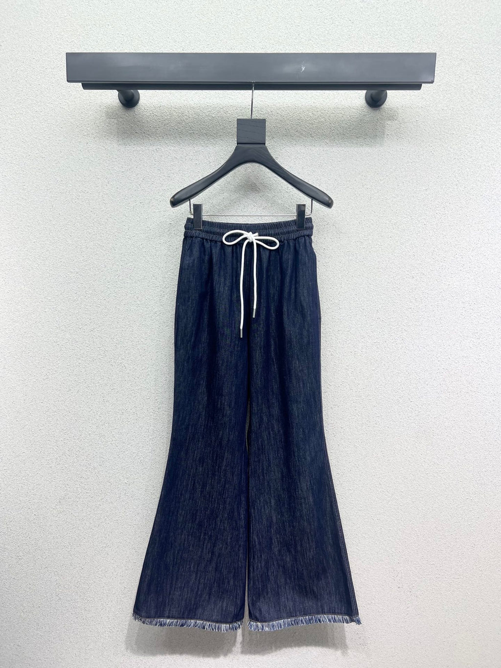 Washed Fringe Denim Long Pants