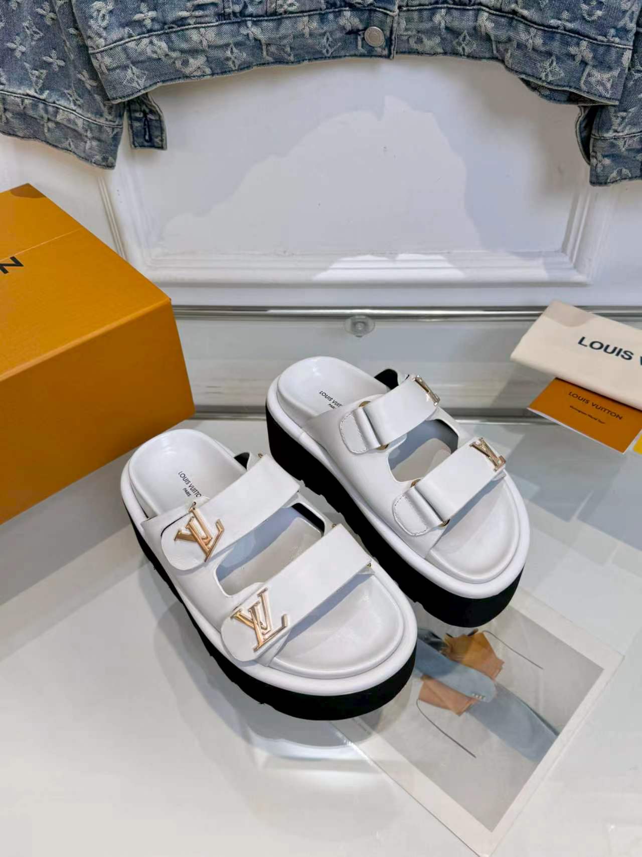 Pool Pillow Comfort Platform Sandals – Premium Edition