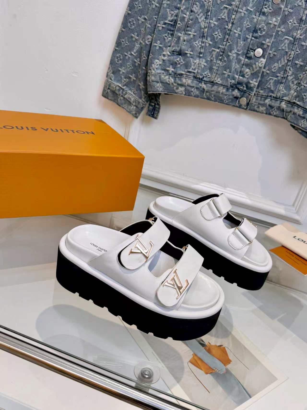 Pool Pillow Comfort Platform Sandals – Premium Edition