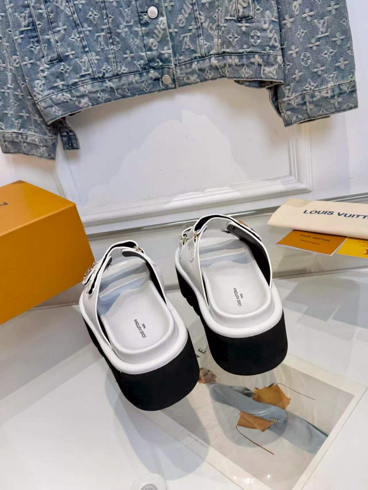 Pool Pillow Comfort Platform Sandals – Premium Edition