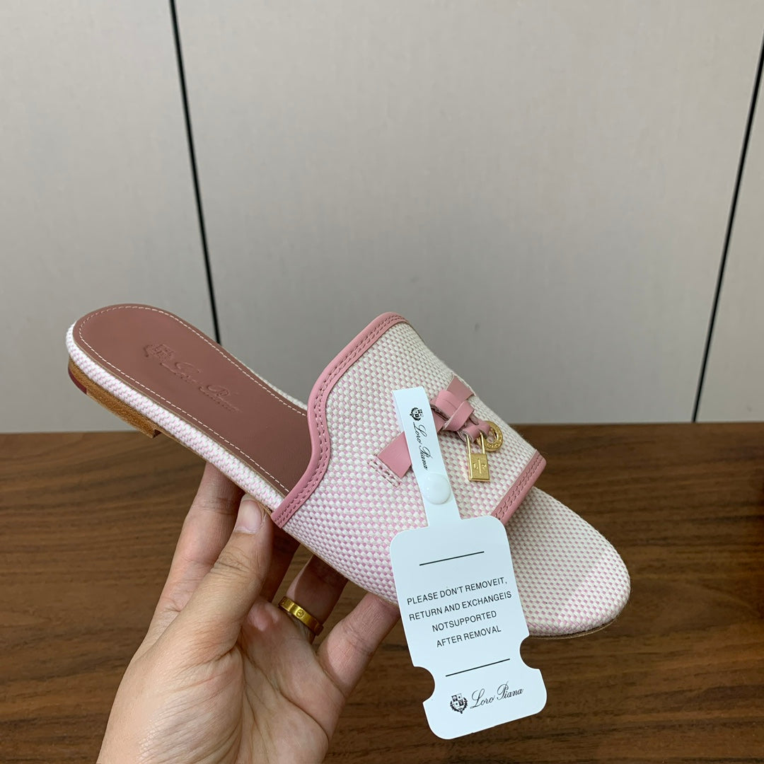 Color-Block Flat Sandals – Premium Edition