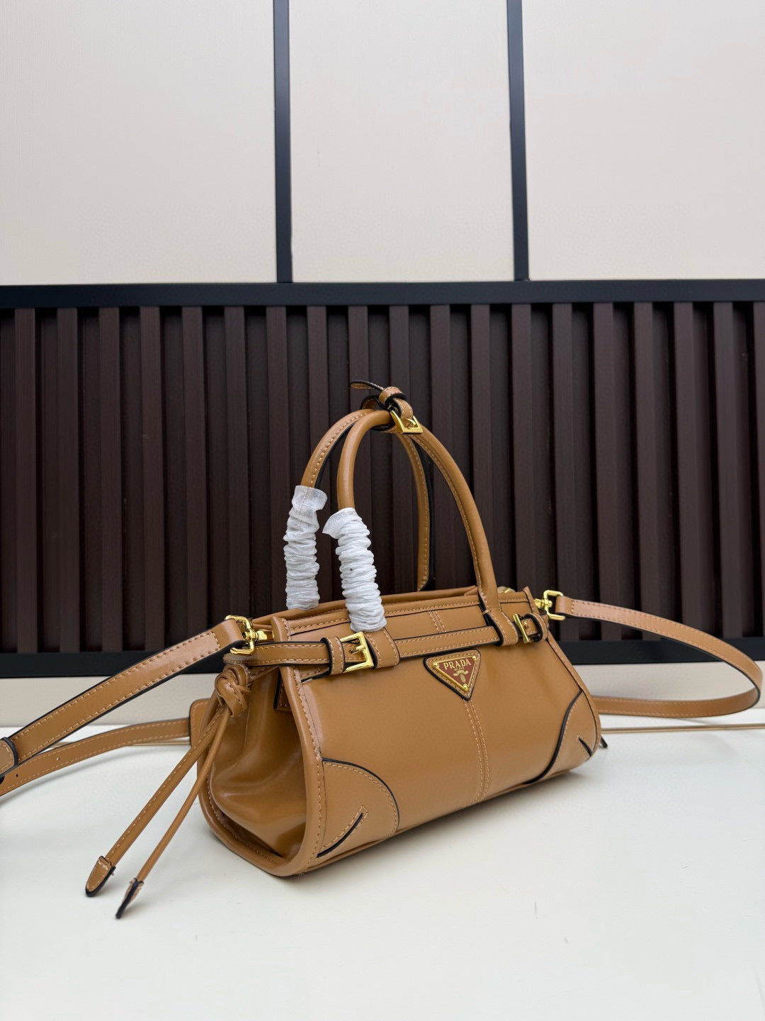 Medium Caviar Leather Chain Bag