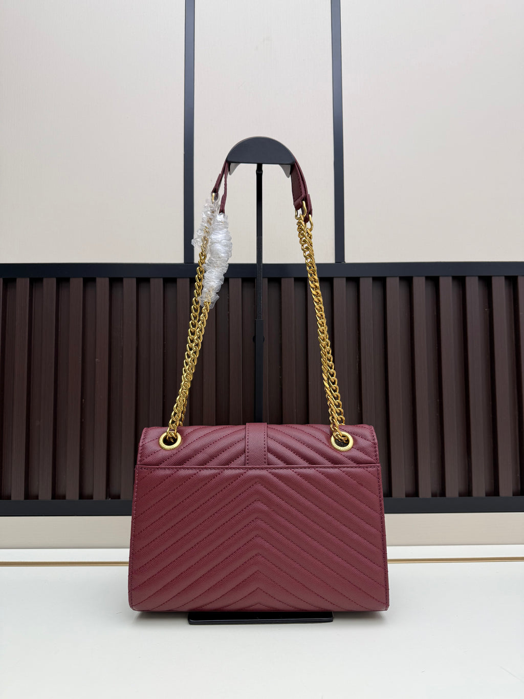 Medium Caviar Leather Chain Bag