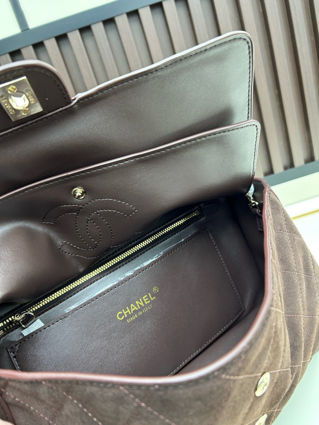 Matte Leather Tote Bag – Runway Edition SS26