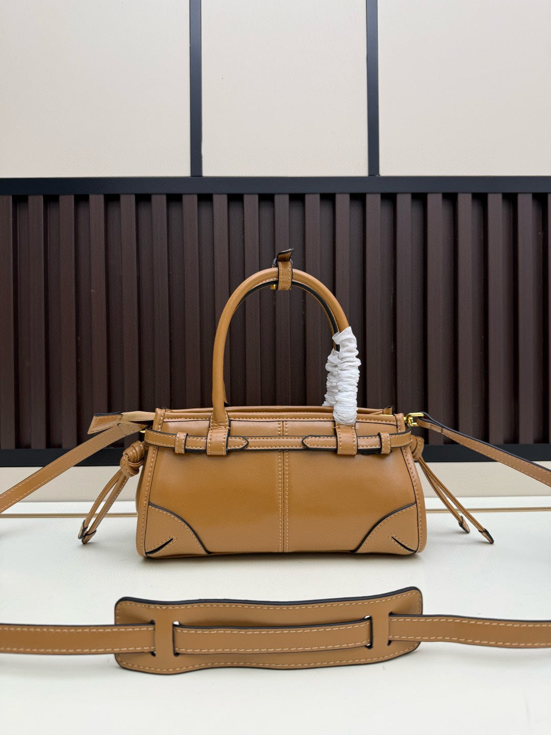 Medium Caviar Leather Chain Bag