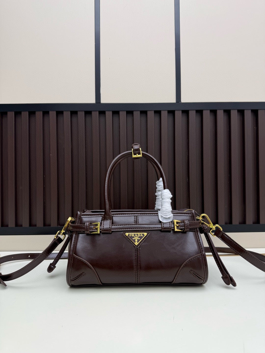 Medium Caviar Leather Chain Bag