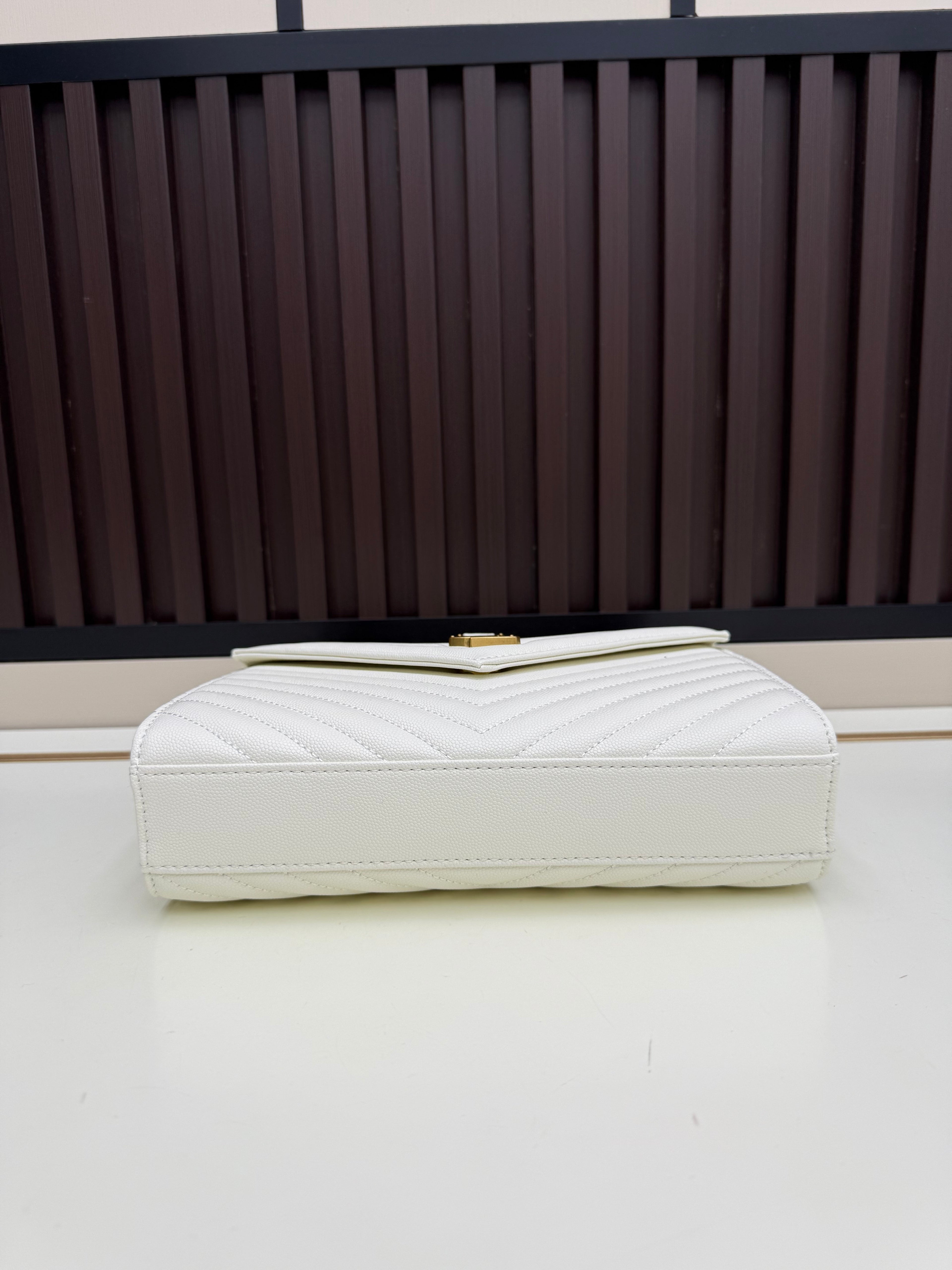 Medium Caviar Leather Chain Bag