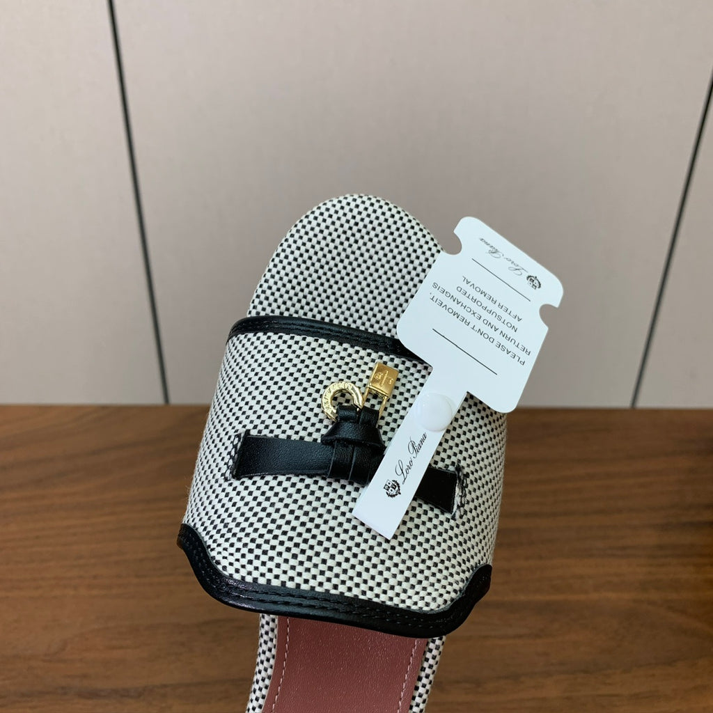 Color-Block Flat Sandals – Premium Edition