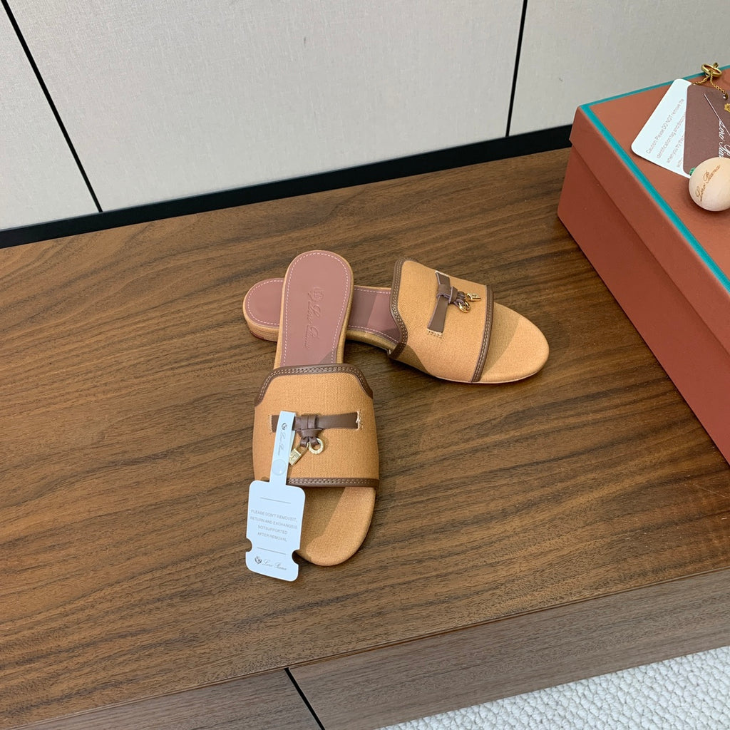 Color-Block Flat Sandals – Premium Edition
