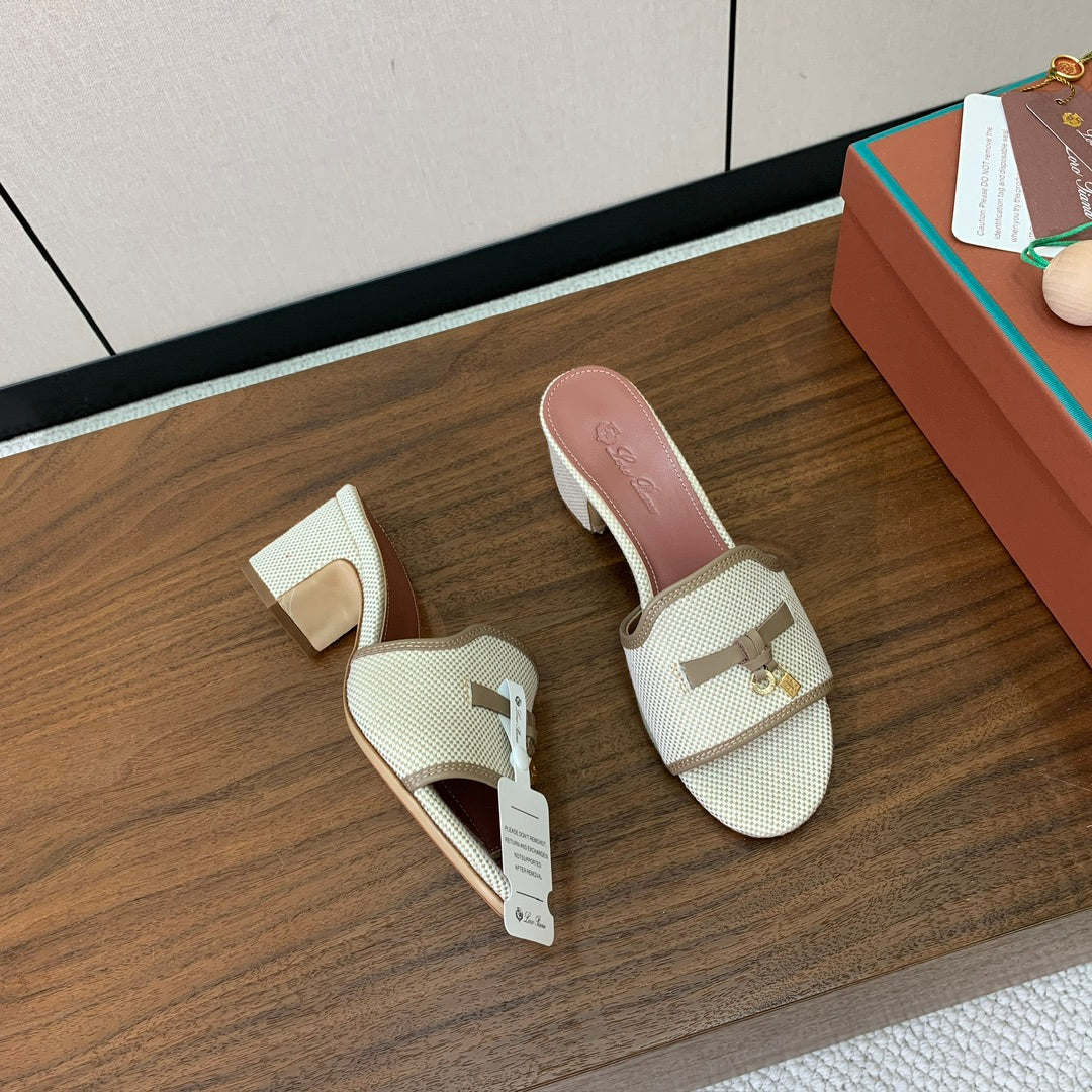 Color-Block Flat Sandals – Premium Edition