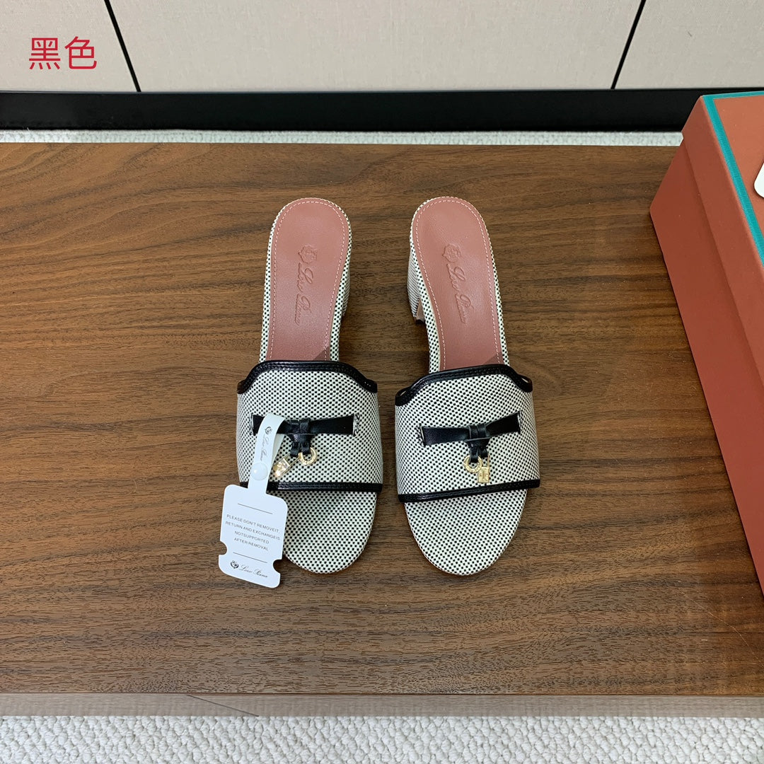 Color-Block Flat Sandals – Premium Edition