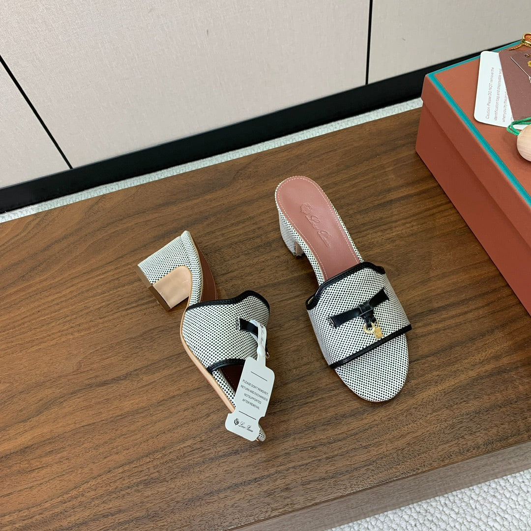 Color-Block Flat Sandals – Premium Edition