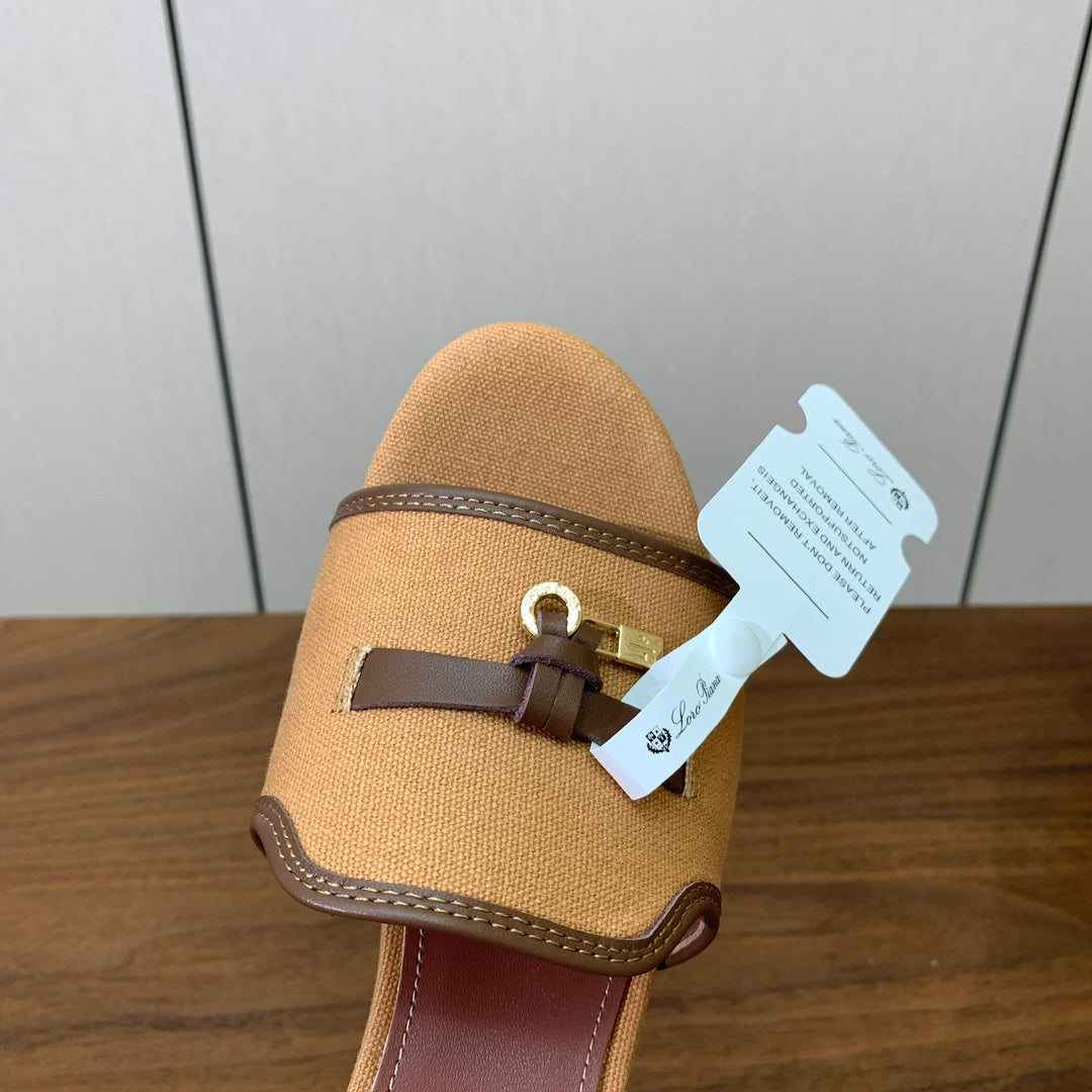 Color-Block Flat Sandals – Premium Edition