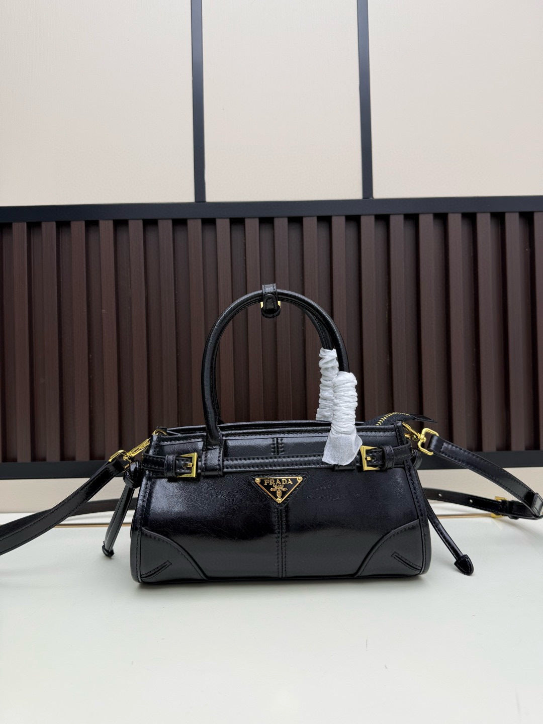 Medium Caviar Leather Chain Bag