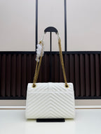 Medium Caviar Leather Chain Bag