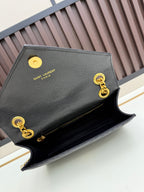 Medium Caviar Leather Chain Bag